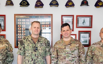 Commander, Submarine Squadron 11 Hosts Chilean Navy Office Call