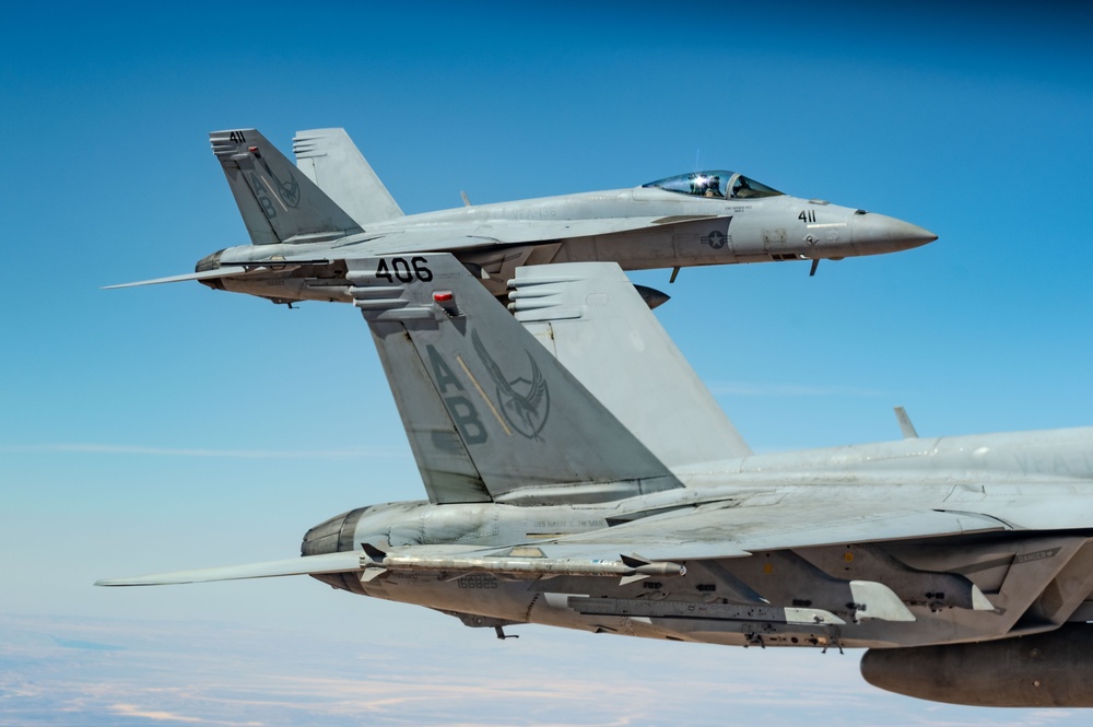 Mind the hornet’s nest: U.S. Navy Super Hornets soar over CENTCOM AOR