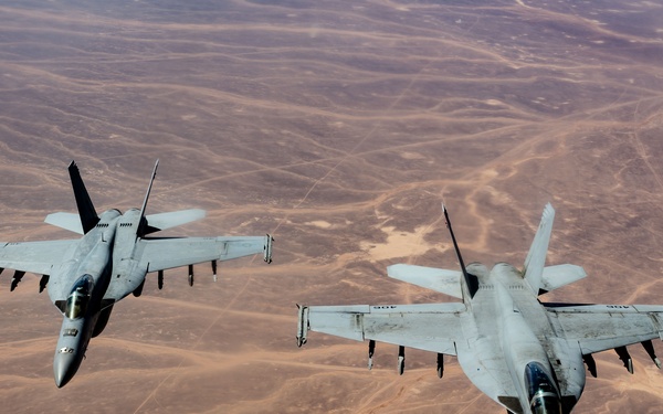 Mind the hornet’s nest: U.S. Navy Super Hornets soar over CENTCOM AOR