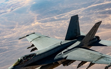 Mind the hornet’s nest: U.S. Navy Super Hornets soar over CENTCOM AOR