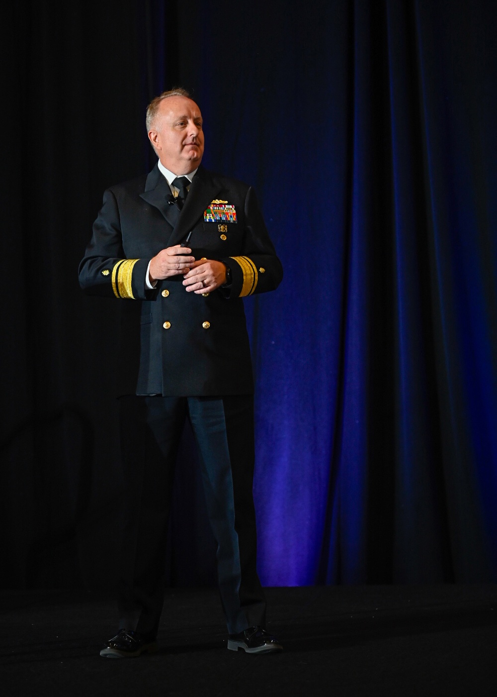 ¬Surgeon General of the Navy Speaks at Federal Healthcare Professionals Forum