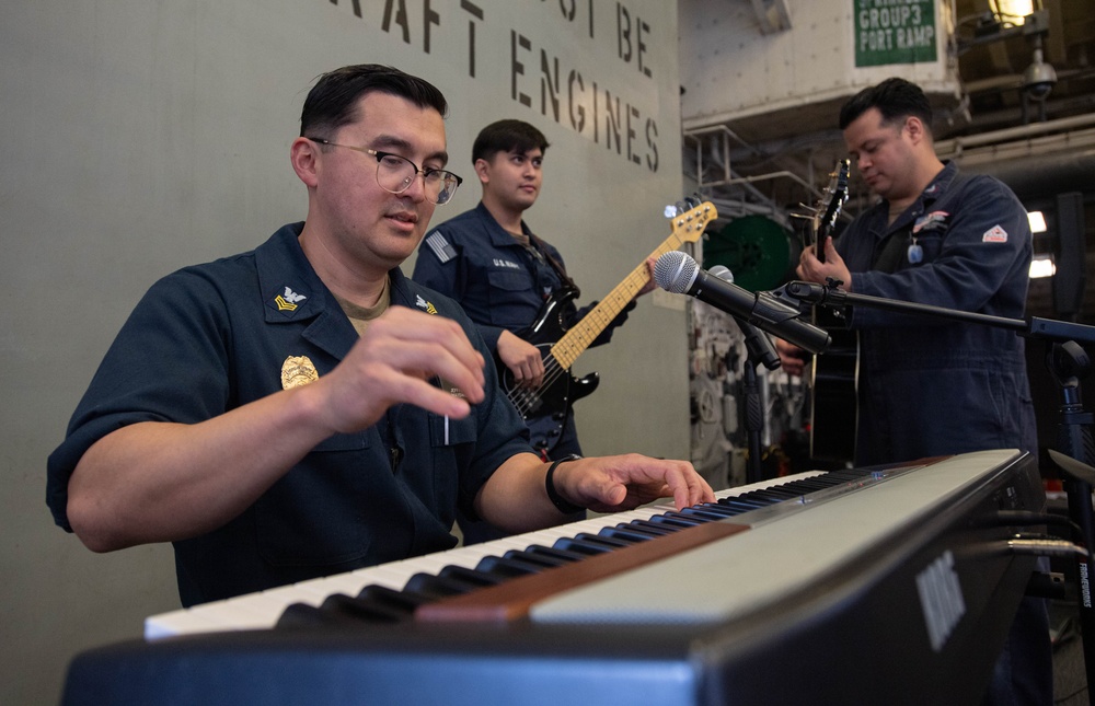 USS America (LHA 6) Hosts Tiger Cruise