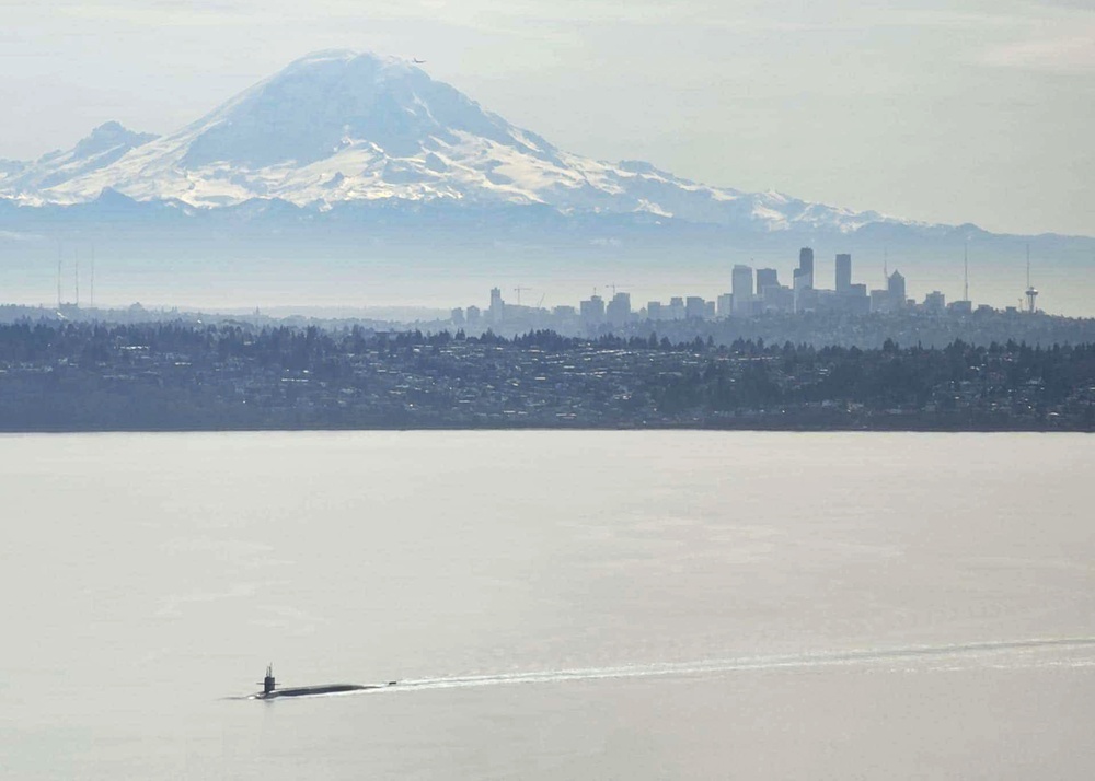 USS Ohio (SSGN 726) Transits the Puget Sound