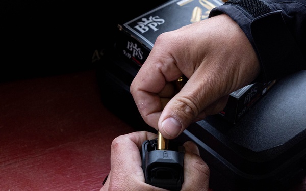 MCAS Yuma Marines Sight In At The One Gun Shooting Competition