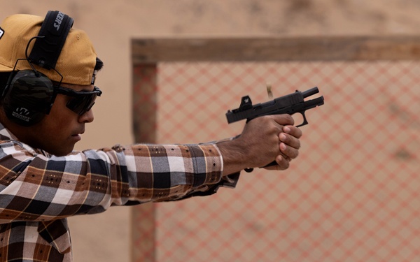 MCAS Yuma Marines Sight In At The One Gun Shooting Competition