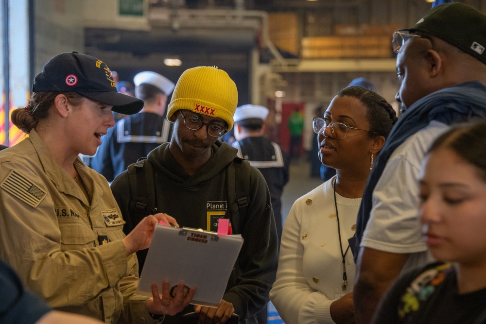 USS America (LHA 6) Hosts Tiger Cruise