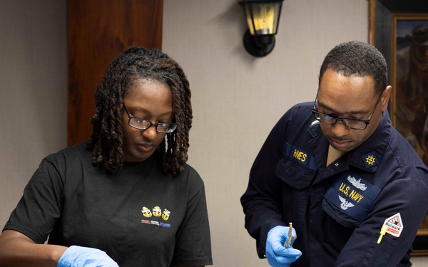 McFaul Sailors Prepare Meals for Local Mobile Community