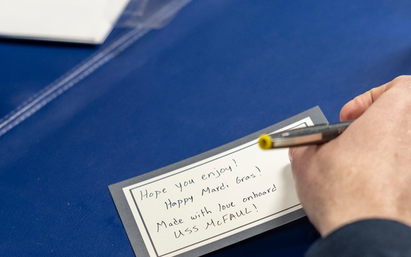 McFaul Sailors Prepare Meals for Local Mobile Community