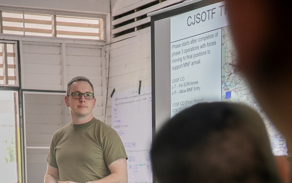 Cobra Gold 25 | Thailand, U.S. staff exercise