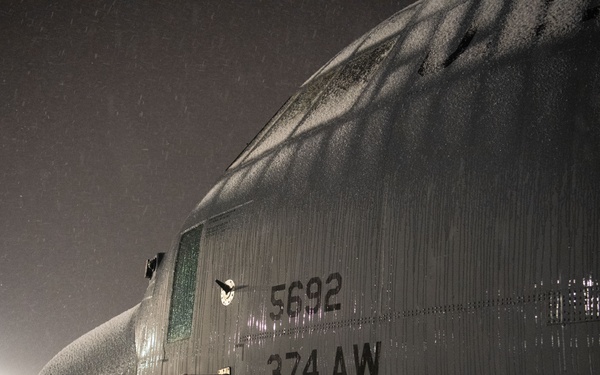 374 AMXS conducts nighttime maintenance