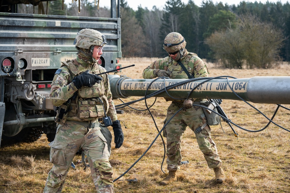 U.S. Army platoons certify in fire support and field artillery