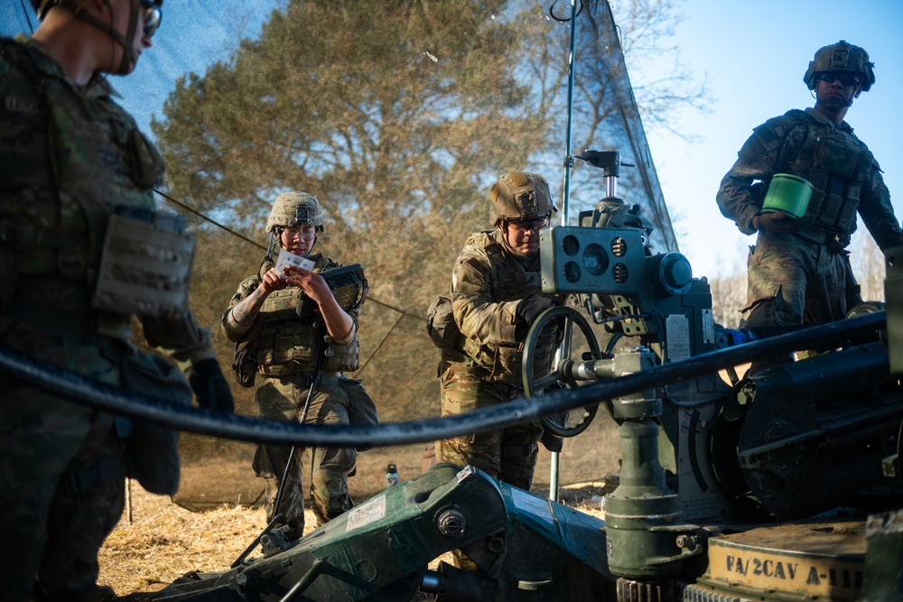 U.S. Army platoons certify in fire support and field artillery