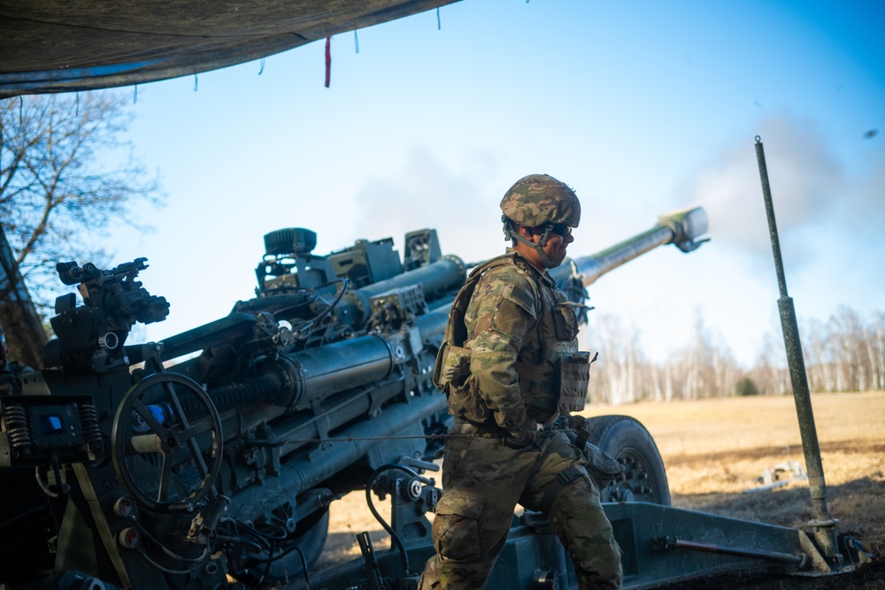 U.S. Army platoons certify in fire support and field artillery