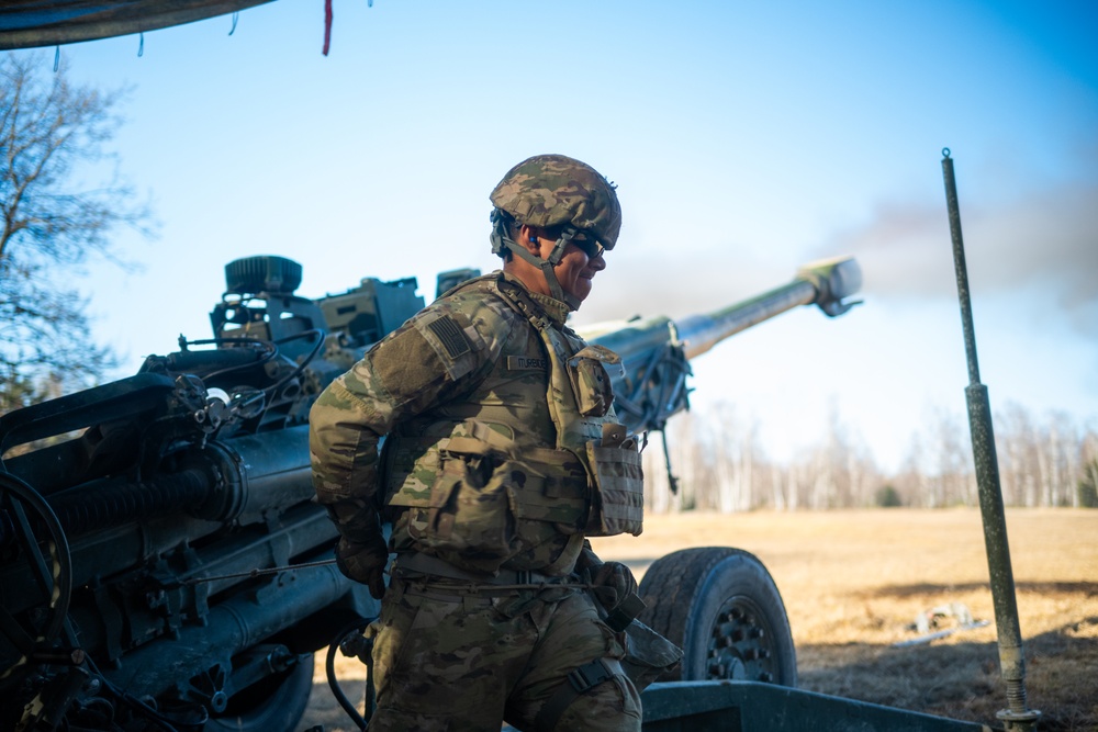 U.S. Army platoons certify in fire support and field artillery