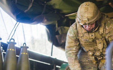 U.S. Army platoons certify in fire support and field artillery