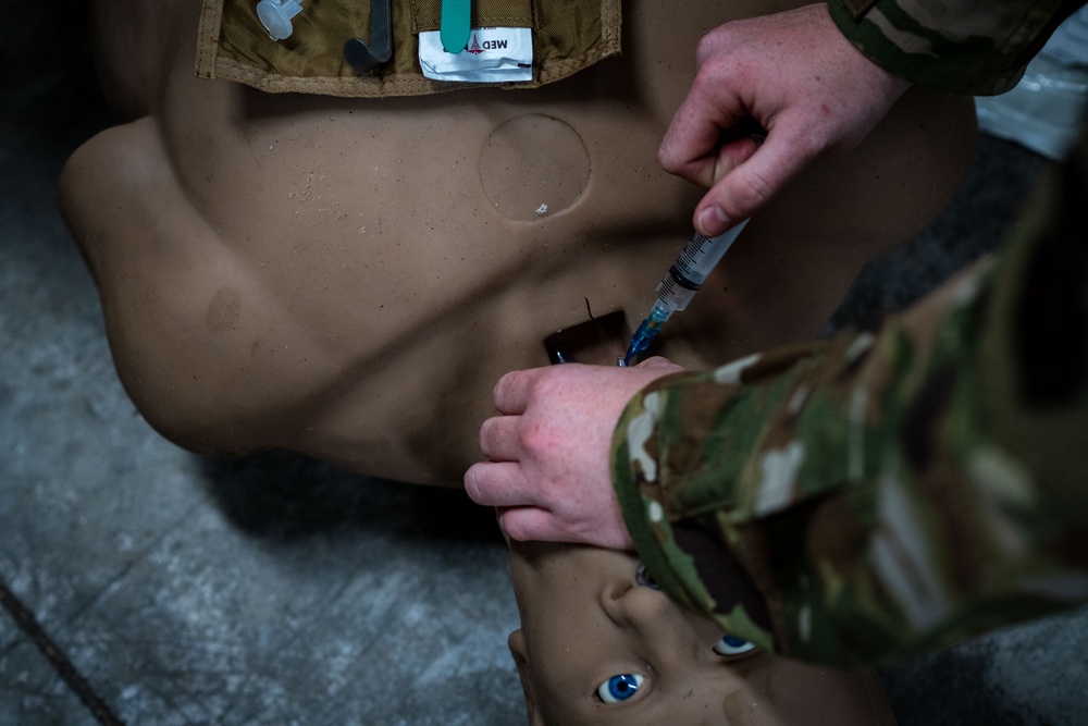Joint force medics hone combat medic skills during Operation Blue Horizon