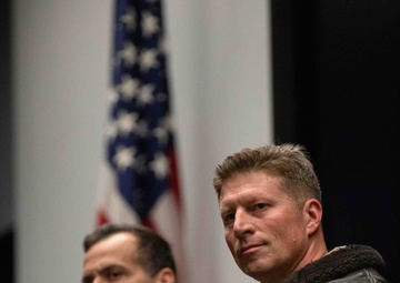 USS Dwight D. Eisenhower welcomes new commanding officer