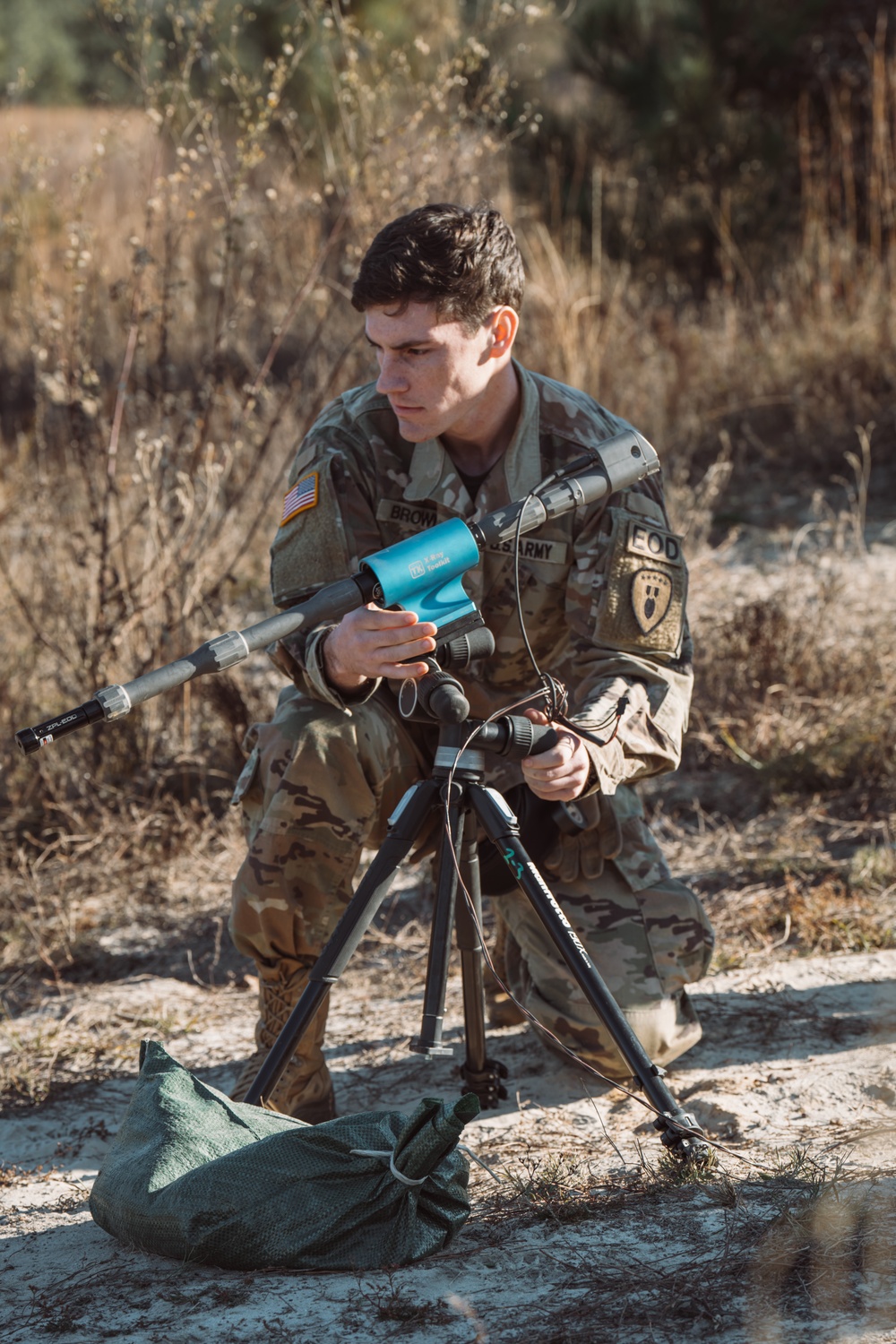 Army, Air Force Explosive Ordnance Disposal technicians train to defeat explosive drones