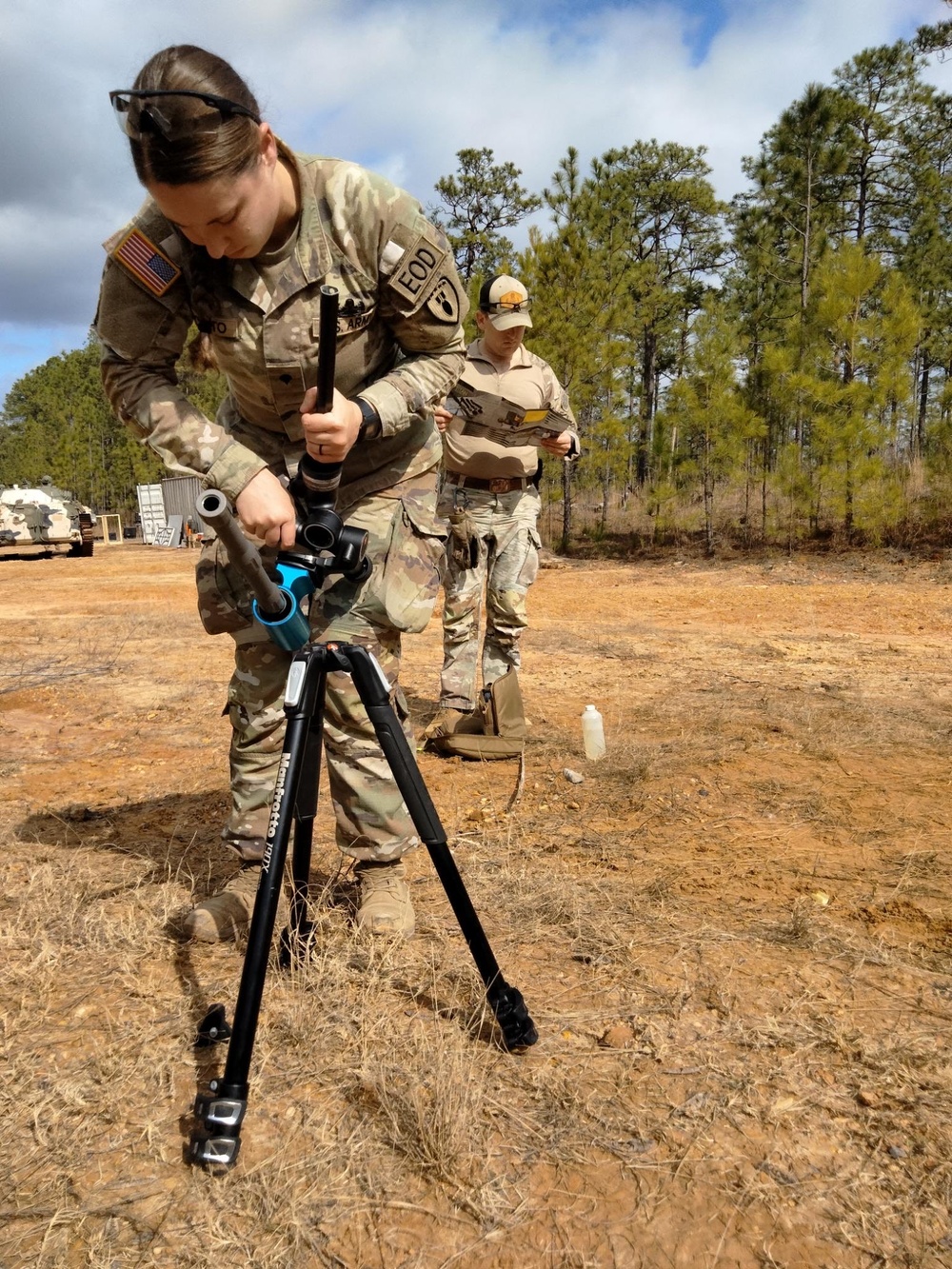 Army, Air Force Explosive Ordnance Disposal technicians train to defeat explosive drones