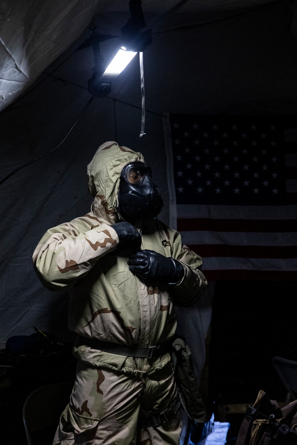 QUART 25.2: Marines and Sailors with the 11th MEU conduct a CBRN defense drill