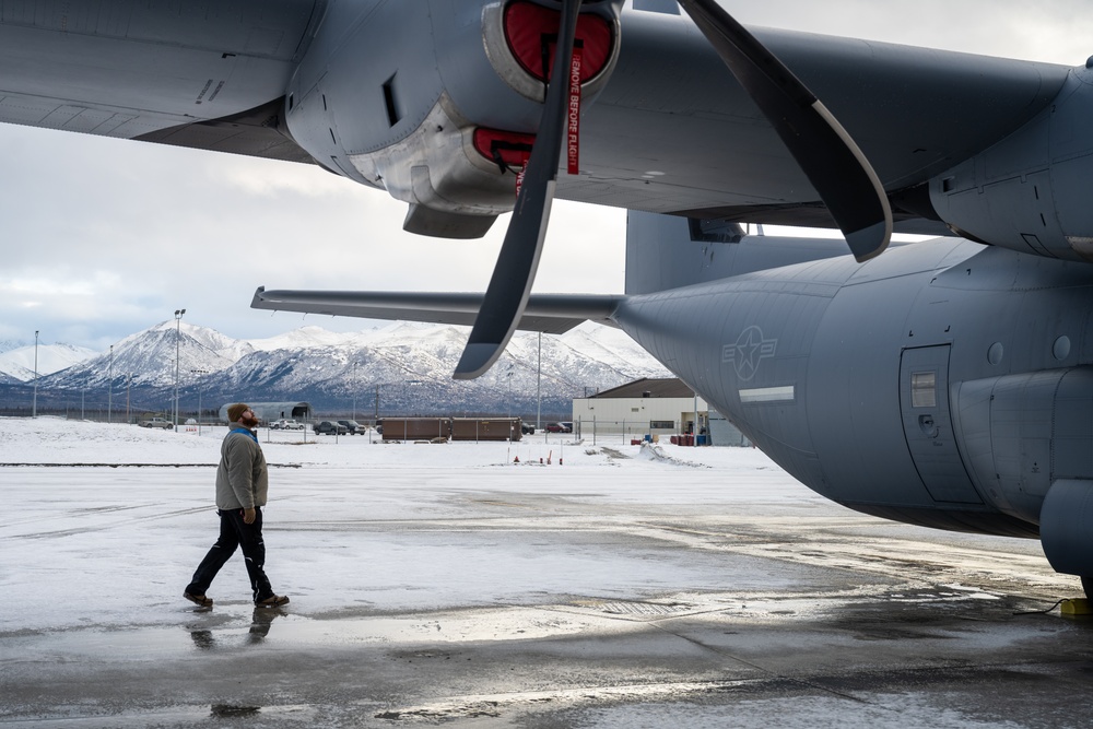 Dyess NCO breaks Arctic ice with LEAD expertise