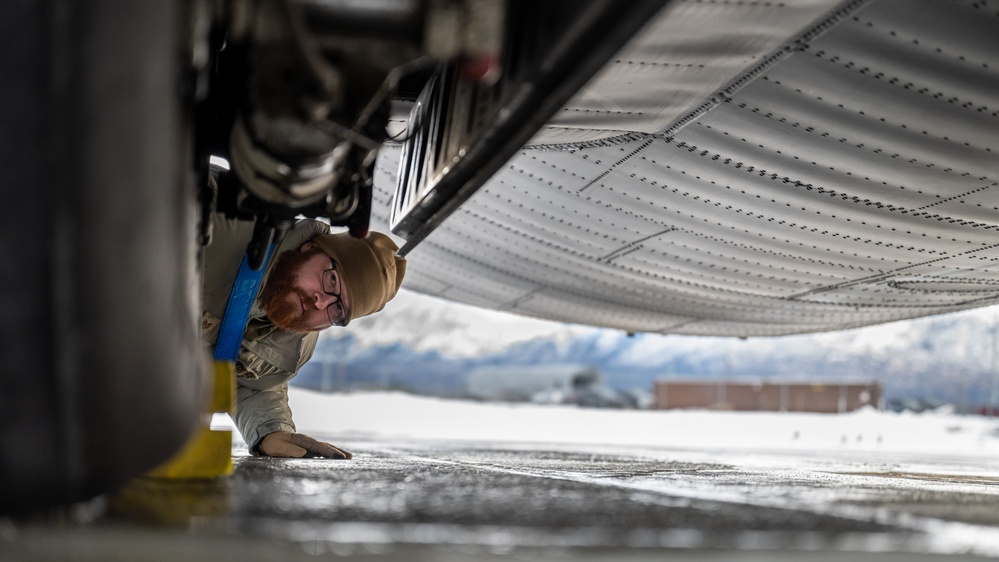 Dyess NCO breaks Arctic ice with LEAD expertise