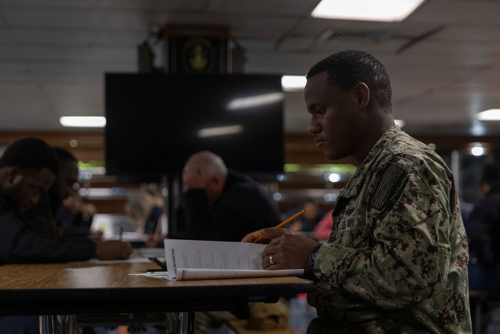 Kearsarge Conducts Navy Wide Advancement Exam