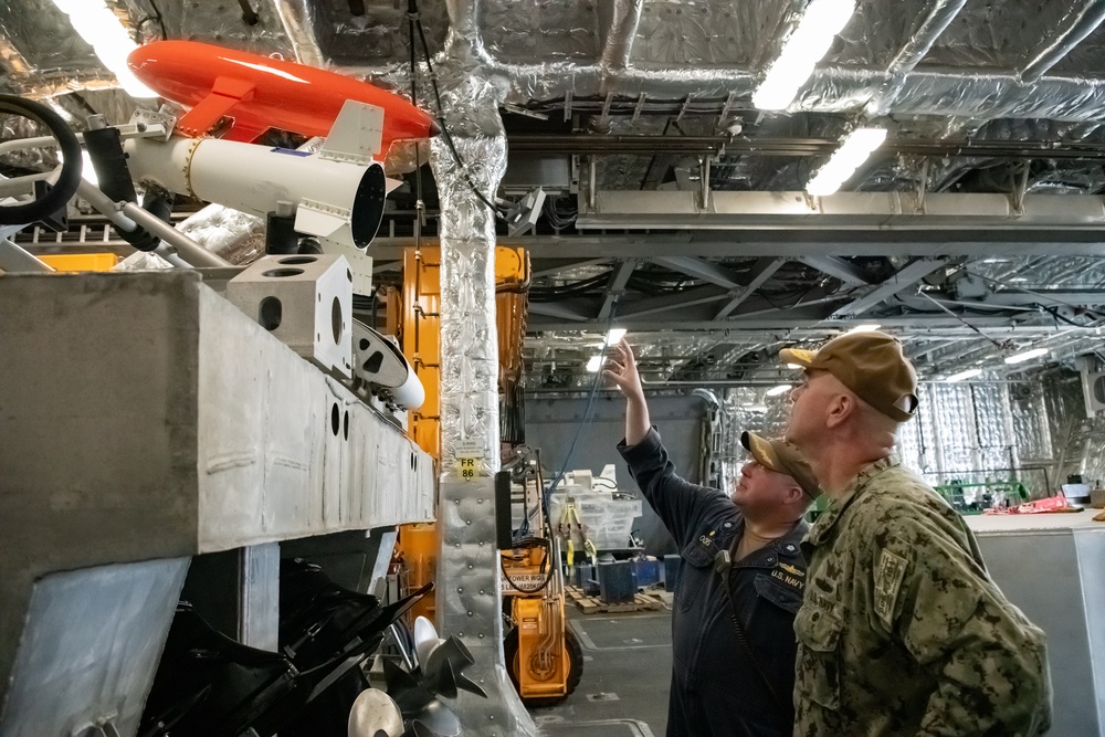 SWOBOSS visits littoral combat ships with mine countermeasures mission packages