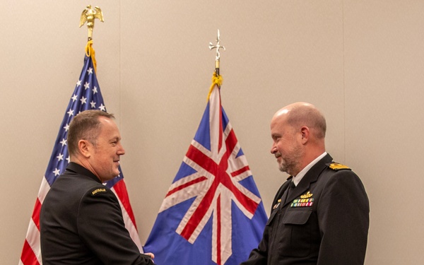 Royal Australian Navy Commodore David Frost, Naval Attaché to Washington, visits Navy Warfare Development Center