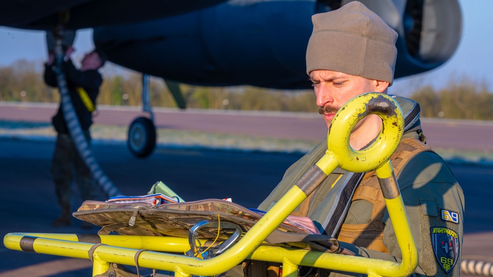 69th Expeditionary Bomb Squadron conduct Onyx Cross 69th Expeditionary Bomb Squadron conduct Onyx Cross