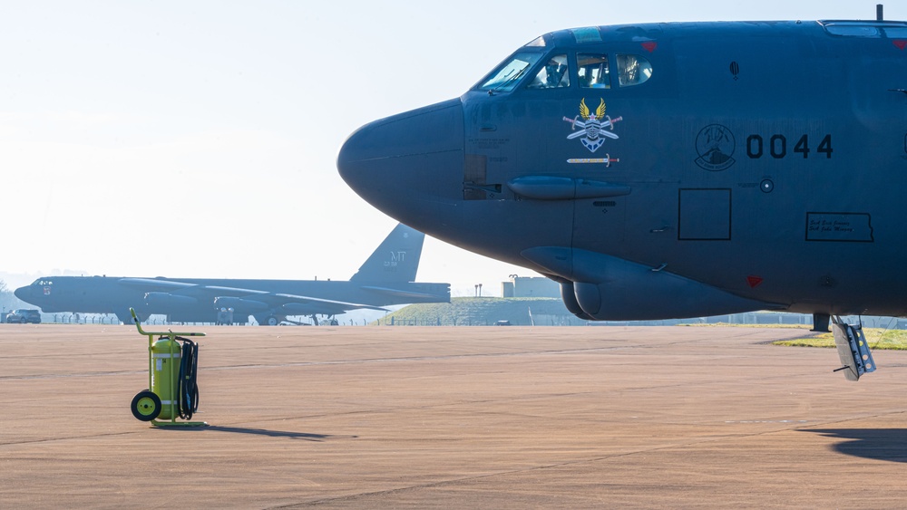 69th Expeditionary Bomb Squadron conduct Onyx Cross 69th Expeditionary Bomb Squadron conduct Onyx Cross