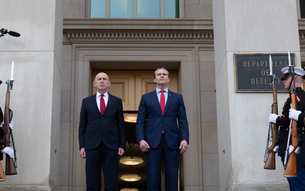 SD Hegseth Hosts Bilateral Exchange with UK Secretary of State for Defense