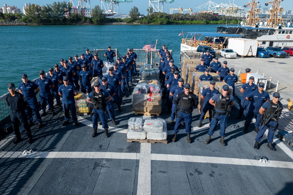 Coast Guard Cutter Valiant offloads approximately $141 million worth of narcotics at Base Miami Beach