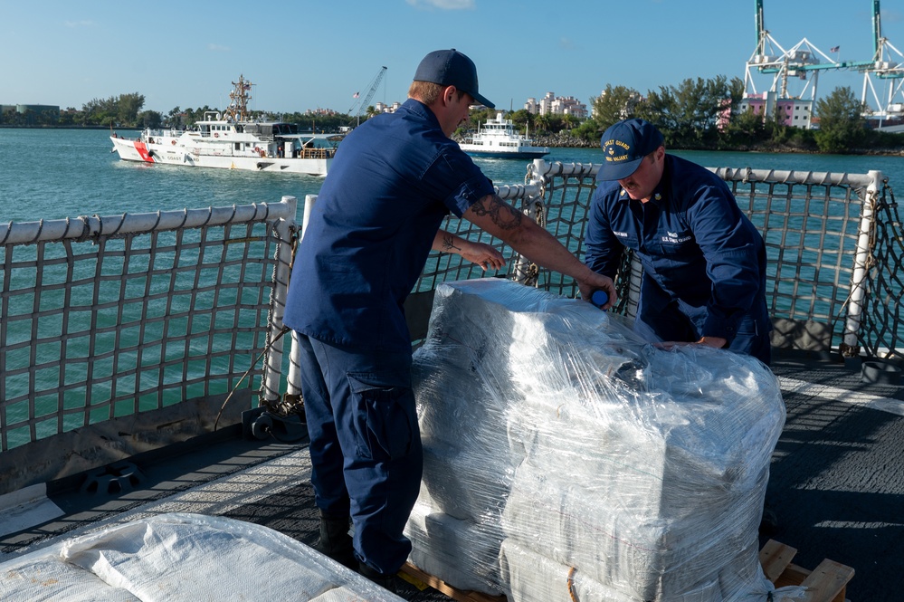 Coast Guard Cutter Valiant offloads approximately $141 million worth of narcotics at Base Miami Beach