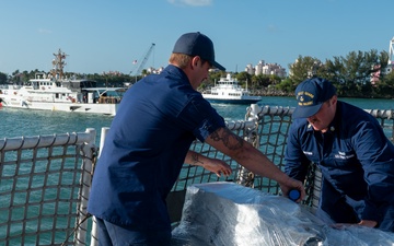 Coast Guard Cutter Valiant offloads approximately $141 million worth of narcotics at Base Miami Beach