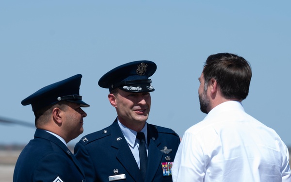 VPOTUS, SECDEF, DNI arrive at Laughlin to begin visit to America’s southern border