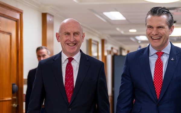 SD Hegseth Hosts Bilateral Exchange with UK Secretary of State for Defense