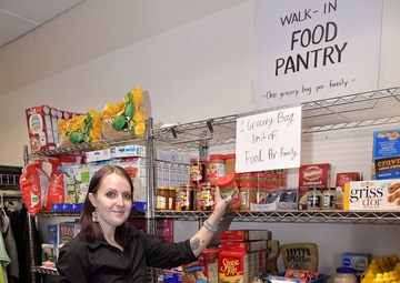 Airman’s Attic volunteer honored for outstanding support to Hill AFB Airmen