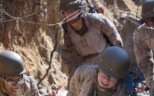 Field Medical Training Battalion – East conducts casualty evacuation training