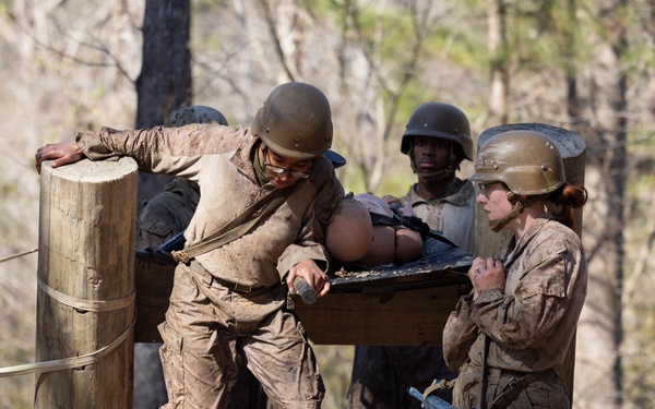 Field Medical Training Battalion – East conducts casualty evacuation training