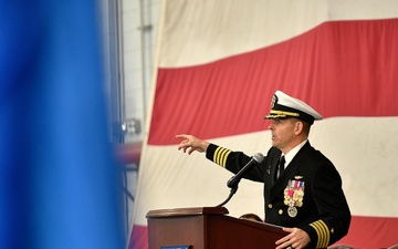 Airborne Command &amp; Control and Logistics Wing holds change-of-command ceremony