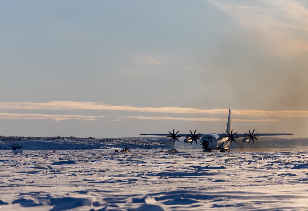 LC-130 Hercules Fresh Water Landing