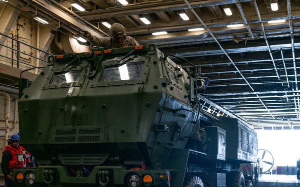 QUART 25.2: HIMARS embarks USS Somerset