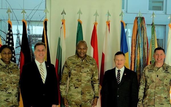 Installation Management’s Deputy Commanding General visits Garrison Wiesbaden