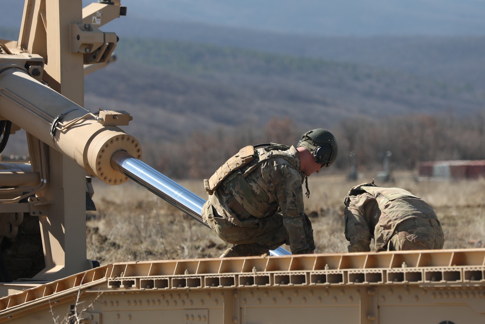 3rd ABCT, 1st Armored Division Conduct Engineer Training (Day 2)