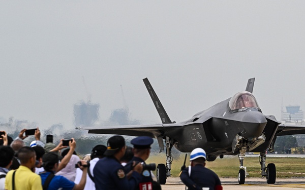 F-35A Demonstration Team Performs at 88th RTAF Airshow