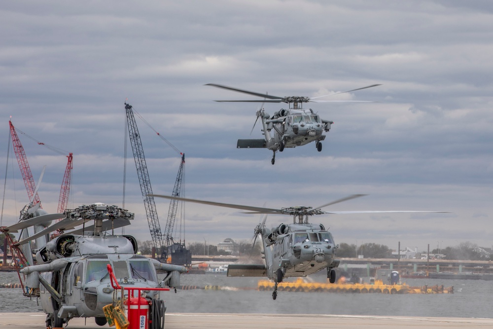 HSC-26 Holds Change of Command Ceremony