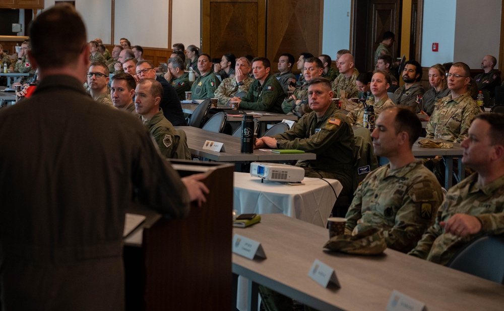 NATO allies discuss interoperability during airlift conference