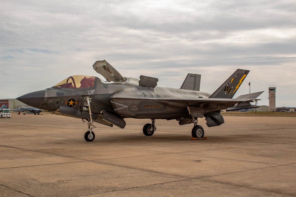 Flying Nightmares Bring F-35B Thunder to Fort Worth