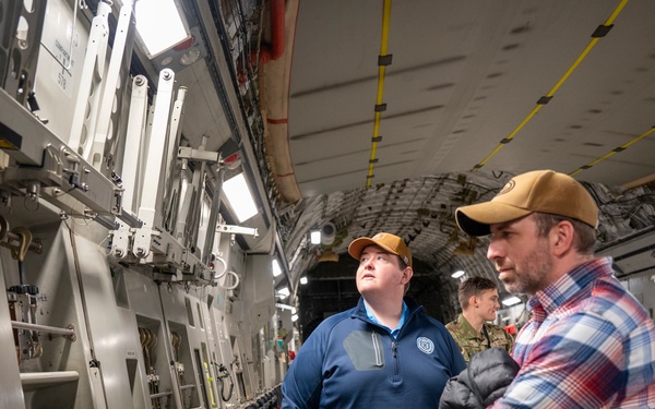 Amazon Fulfillment Center 911th AW Tour